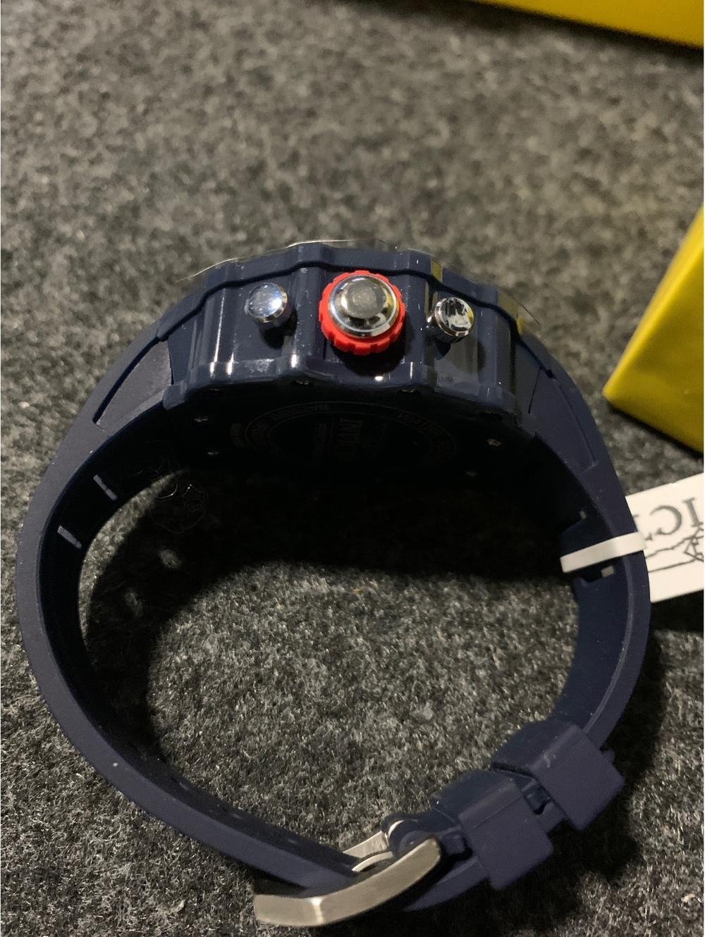 Invicta Racing quartz watch - Picture 3 of 5